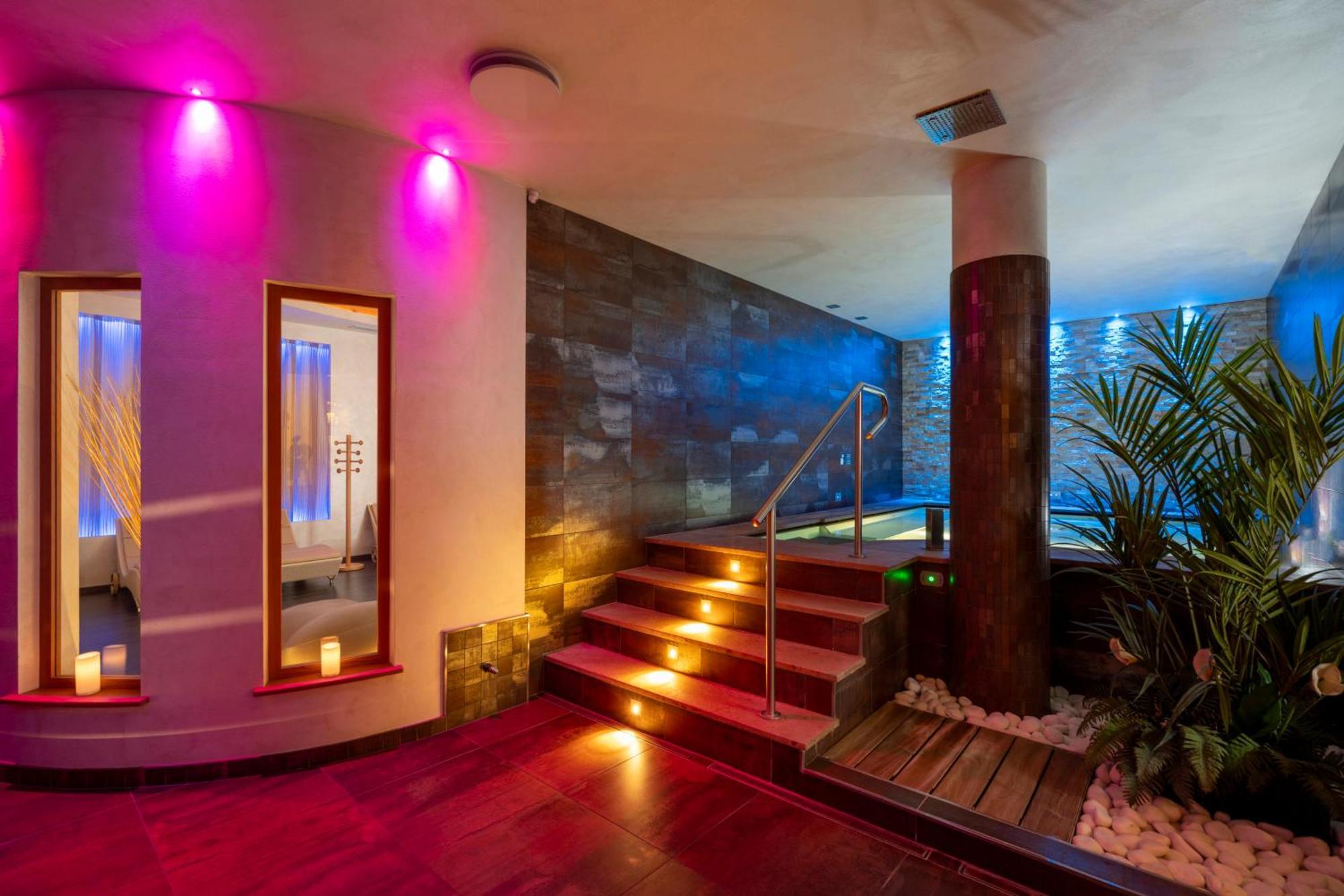 Hotel La Maison Wellness&Spa Alleghe Esterno foto