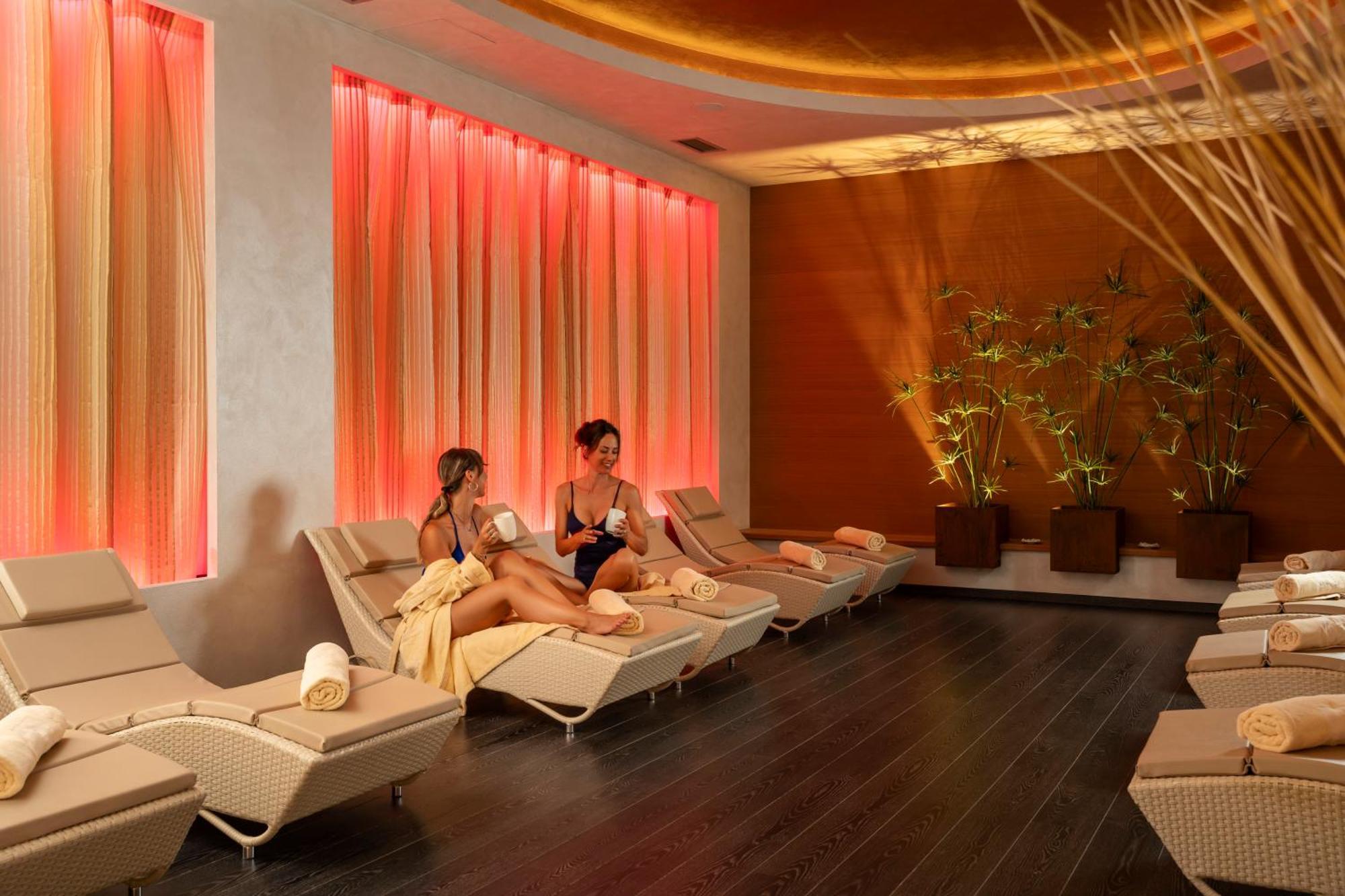 Hotel La Maison Wellness&Spa Alleghe Esterno foto