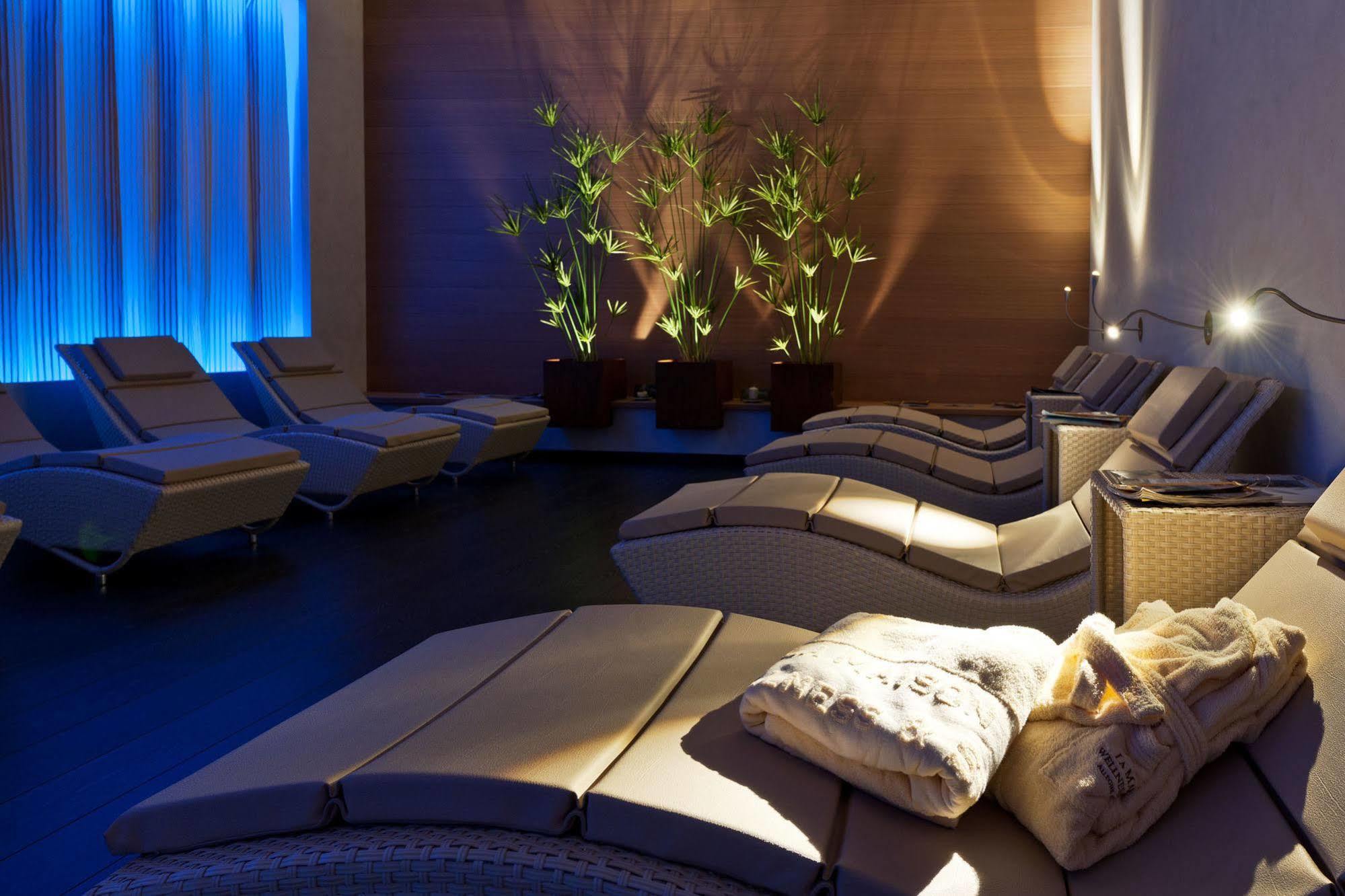 Hotel La Maison Wellness&Spa Alleghe Esterno foto