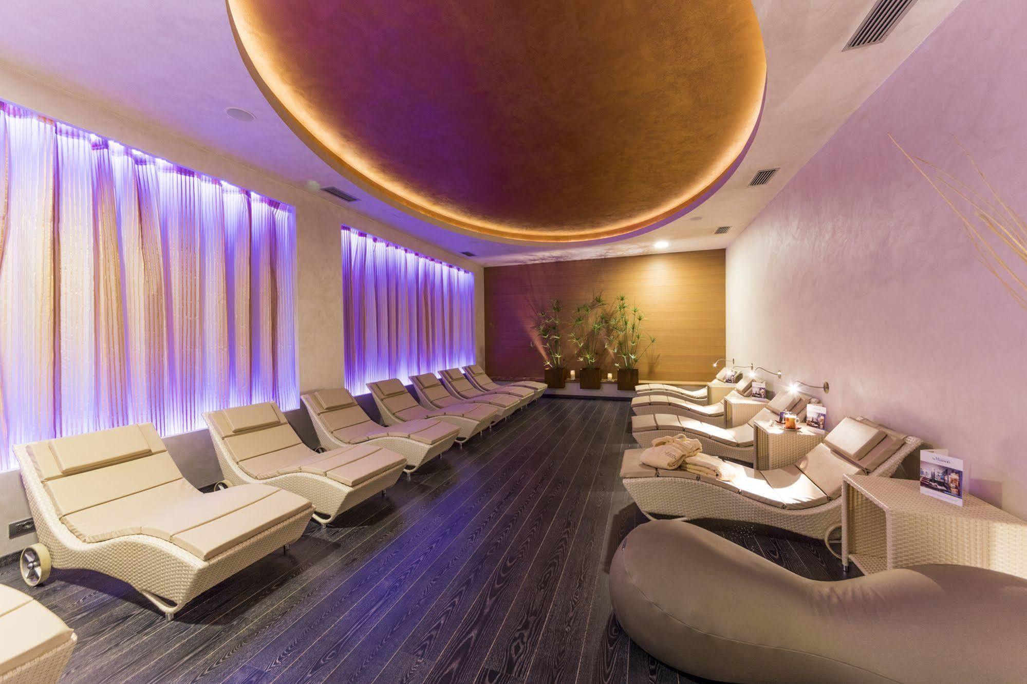 Hotel La Maison Wellness&Spa Alleghe Esterno foto