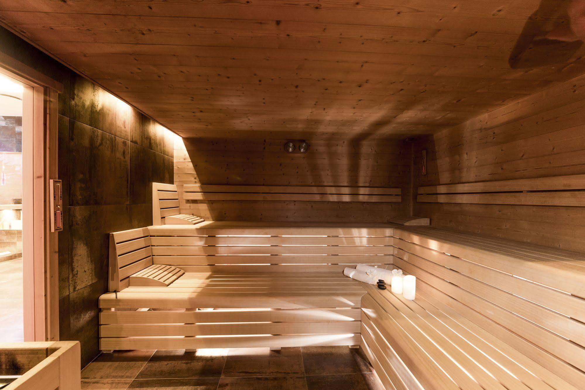Hotel La Maison Wellness&Spa Alleghe Esterno foto