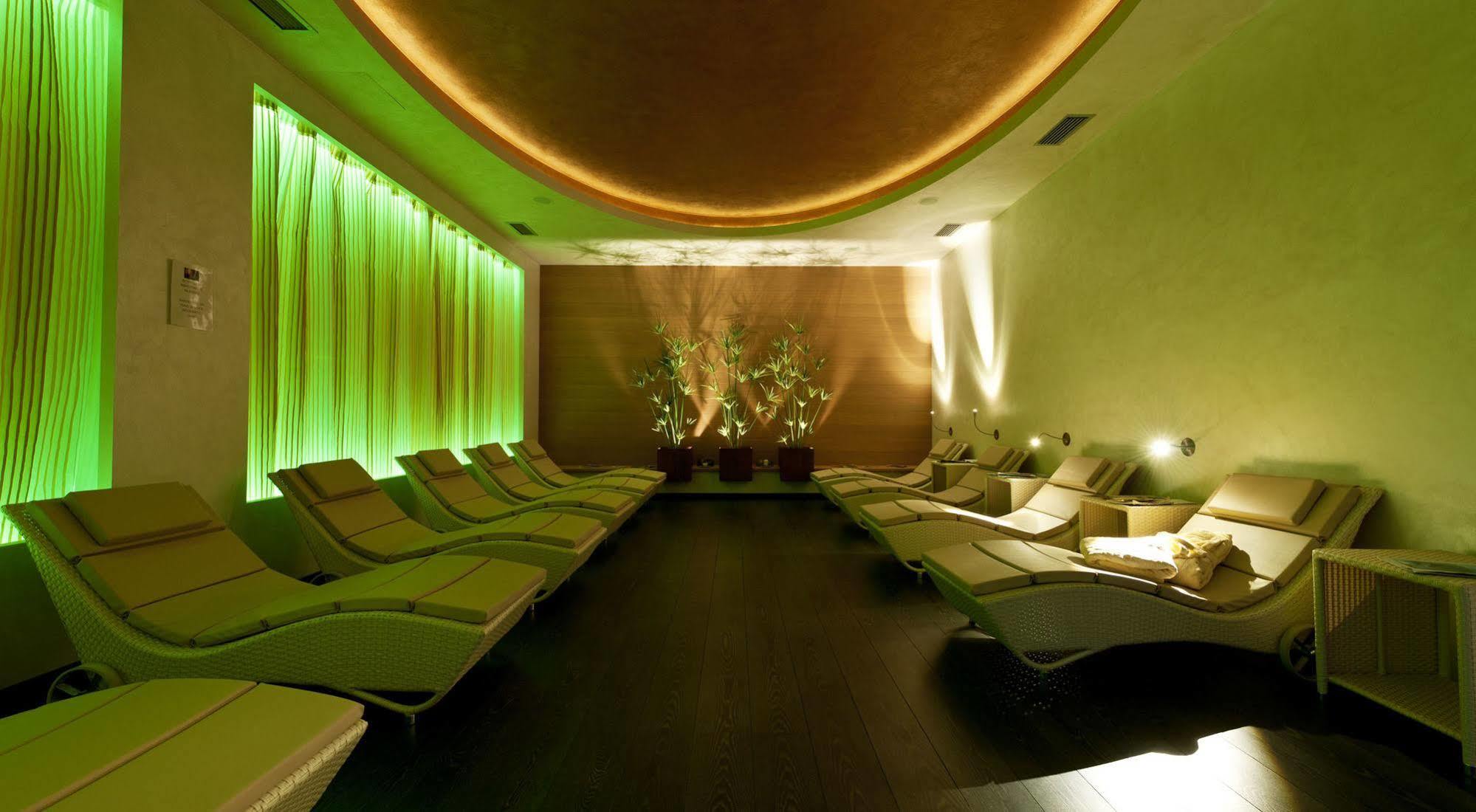 Hotel La Maison Wellness&Spa Alleghe Esterno foto