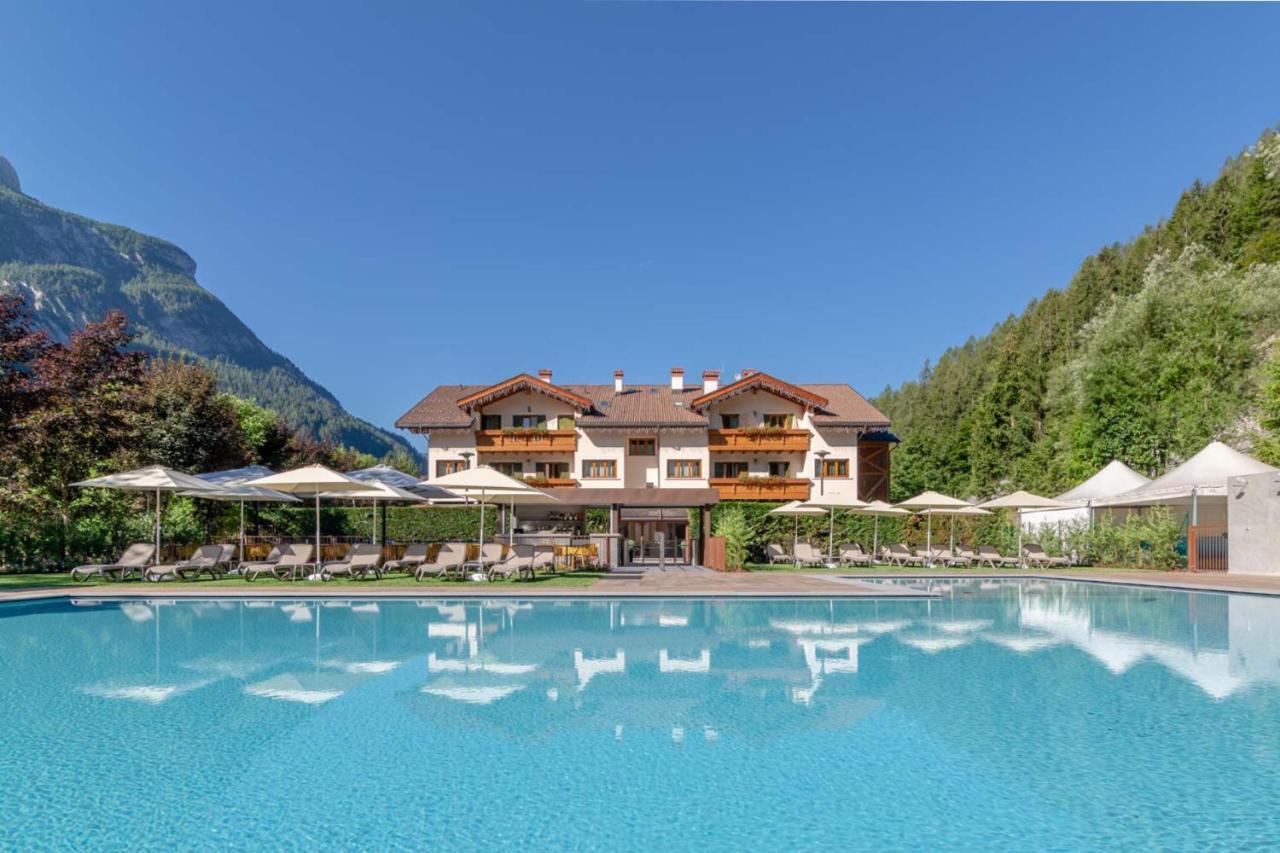 Hotel La Maison Wellness&Spa Alleghe Esterno foto